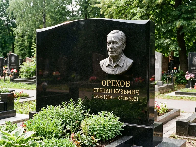 Памятник с барельефом — выполненная работа 25 в Волгограде