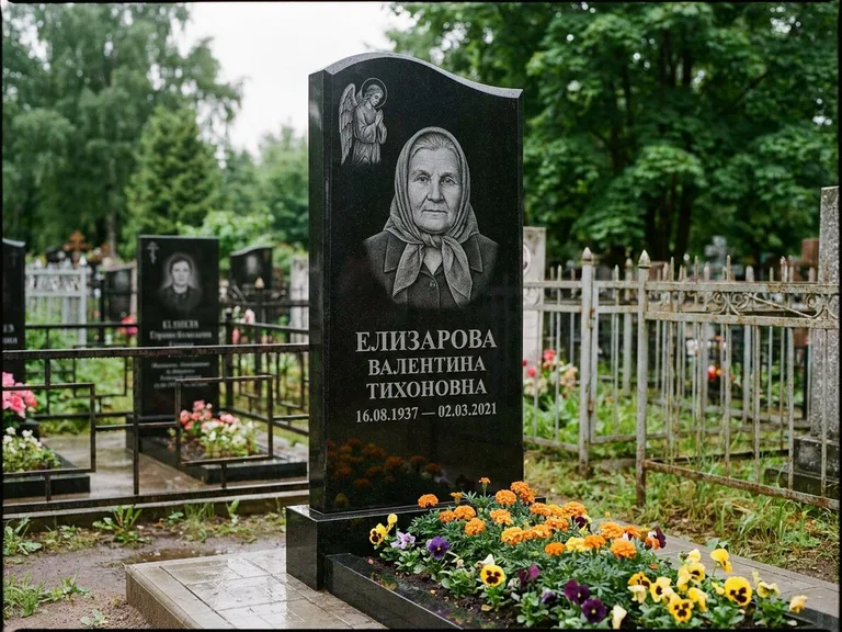 Памятник с гравировкой ангела — гравировка ангела с голубем по диагонали стелы, работа «Пантелеева» в Волгограде