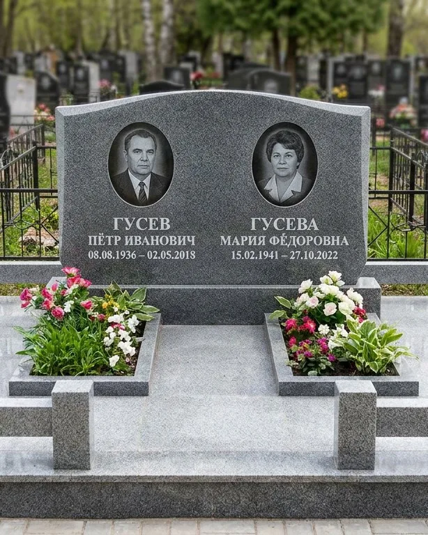 Памятник под ключ из белого мрамора в Волгограде