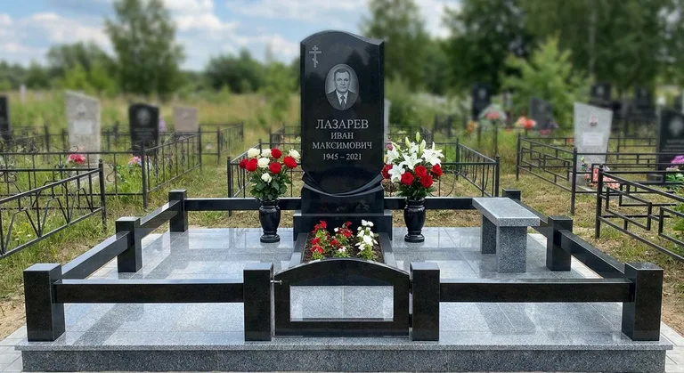 Пакет Премиум — памятник под ключ с благоустройством от 160 000 рублей