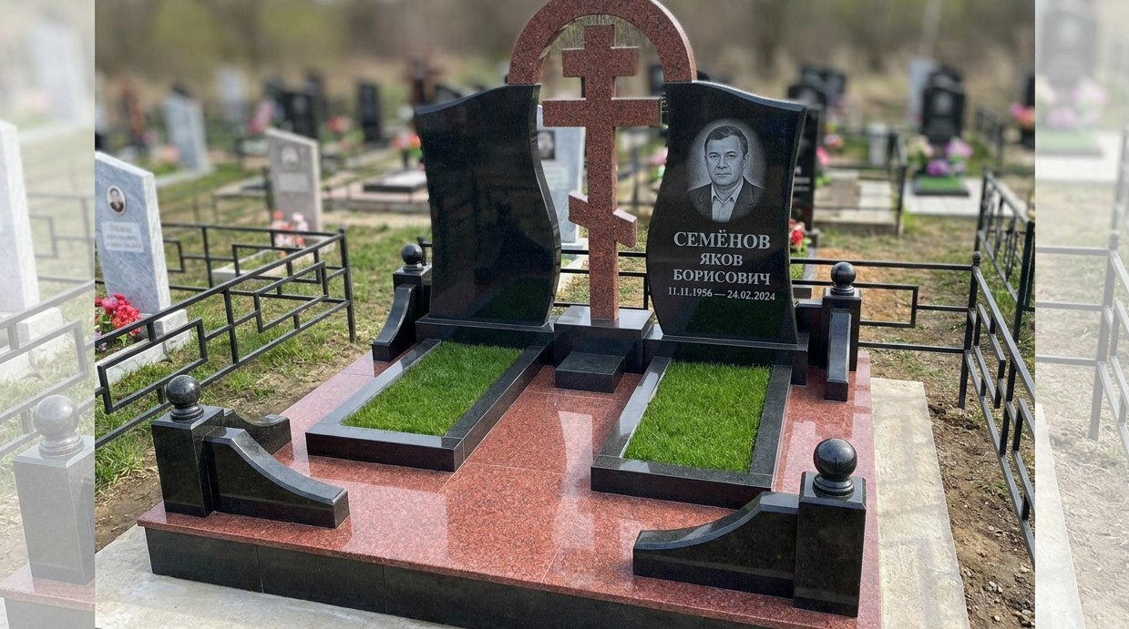 Пример дизайна: Комбинированный памятник с крестом на двоих — фото и цена